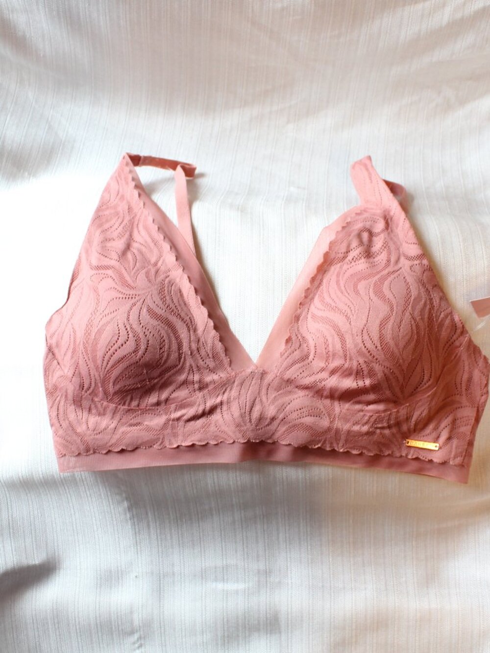 Danskin Intimates Size L Pink Bra